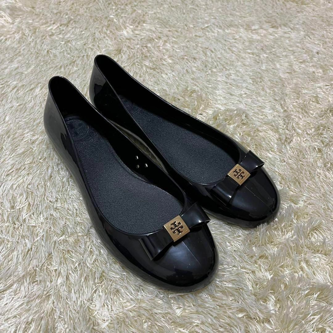 ✨ほぼ未使用✨Tory Burch フラットパンプス 金ロゴ リボン エナメル 2