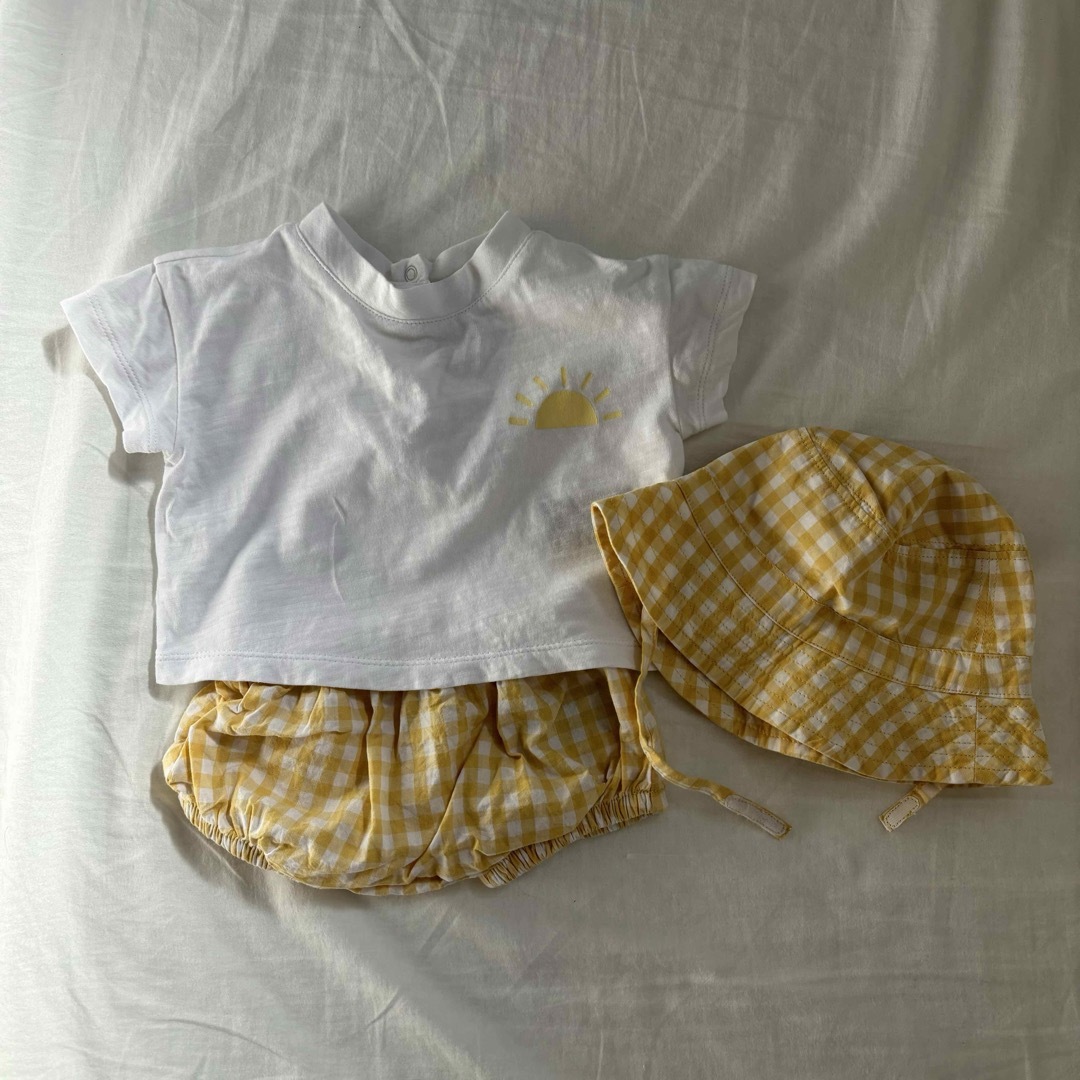 babyGAP(ベビーギャップ)のbabyGAP 3-6m キッズ/ベビー/マタニティのベビー服(~85cm)(Ｔシャツ)の商品写真