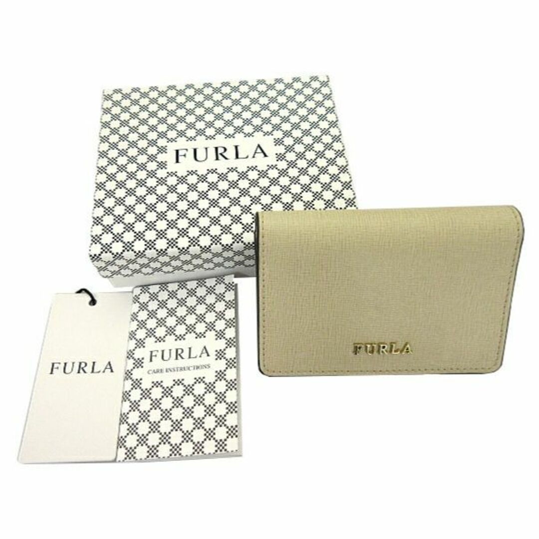 Furla(フルラ)の未使用　FURLA　フルラ　名刺入れ　ベージュ レディースのファッション小物(名刺入れ/定期入れ)の商品写真