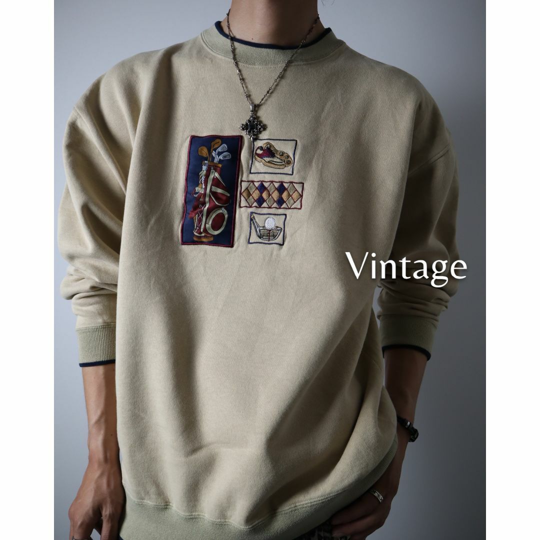 【vintage】刺繍 ゴルフ デザイン レトロ 裏起毛 スウェット ベージュ古着屋arie✿SW48