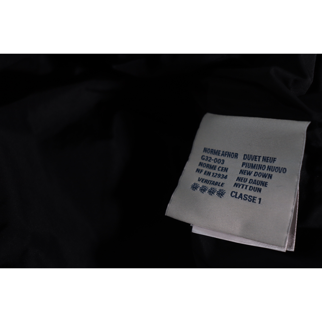 MONCLER(モンクレール)の極美品 Moncler モンクレール  プレミア フレア ダウン コート レディースのジャケット/アウター(ダウンコート)の商品写真