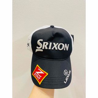 スリクソン(Srixon)の値下げ！新品タグ付⭐️スリクソン　松山英樹　キャップ　ゴルフ帽子(スポーツ選手)