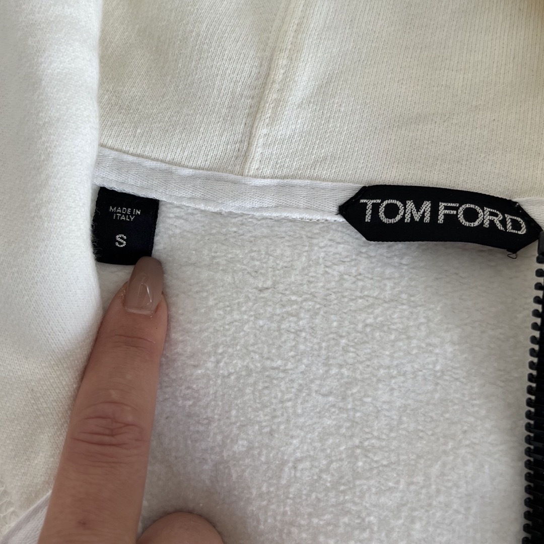 TOM FORD(トムフォード)のトムフォード　パーカー　メンズ メンズのトップス(パーカー)の商品写真