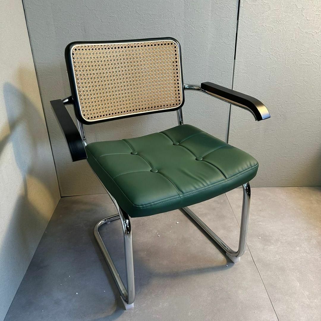 リプロダクト　Cesca Chair チェスカチェア　椅子　デザイナーズチェア