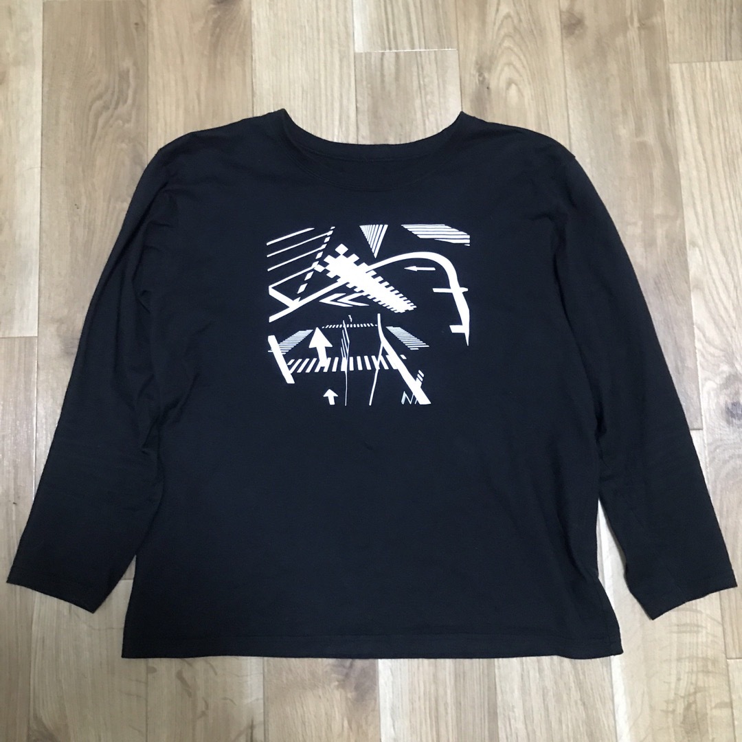 adidas(アディダス)のadidas(アディダス) メンズ長袖プリントTシャツ ブラック M メンズのトップス(Tシャツ/カットソー(七分/長袖))の商品写真