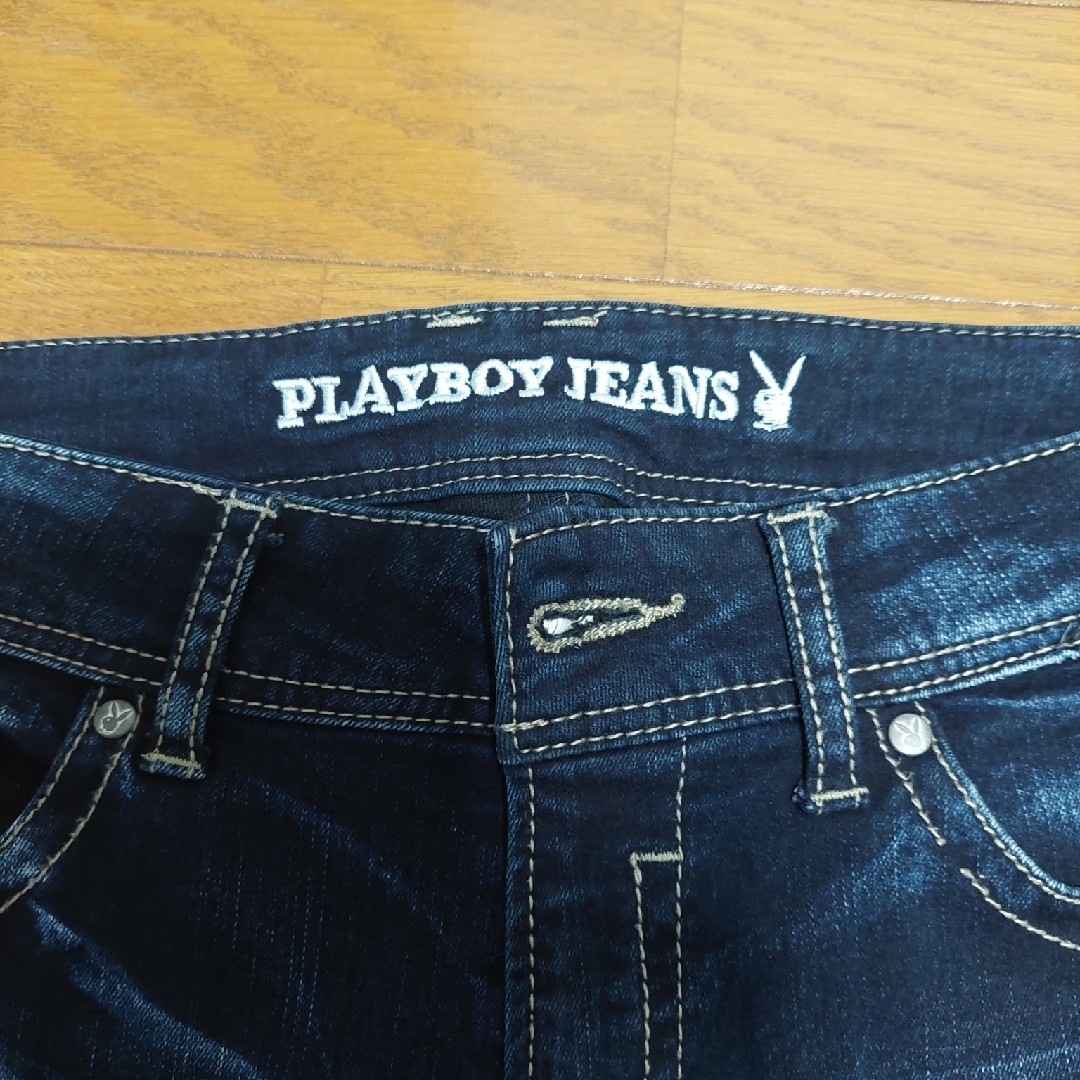 PLAYBOY(プレイボーイ)のプレイボーイ　レディース　ジーンズ レディースのパンツ(デニム/ジーンズ)の商品写真