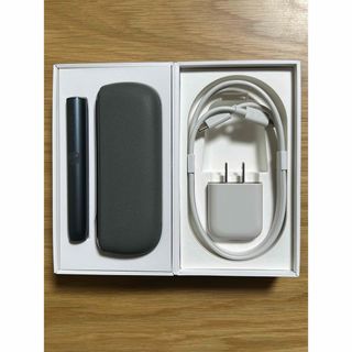 アイコス(IQOS)のアイコスイルマ　チャージャー、ホルダー、充電器(未使用)のセット(タバコグッズ)