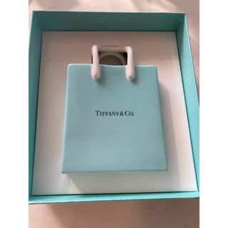 Tiffany & Co. - TIFFANY ショッピングバッグ型 陶器 Tiffany & Co. - TIFFANY ショッピングバッグ型 陶器