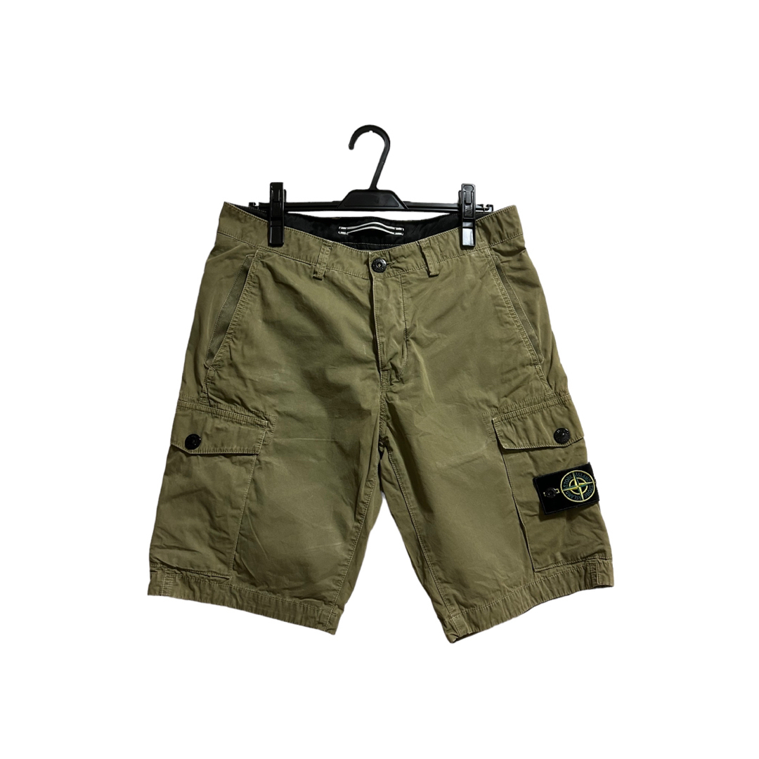 STONE ISLAND(ストーンアイランド)のstone island cargo short pant 19ss メンズのパンツ(ワークパンツ/カーゴパンツ)の商品写真