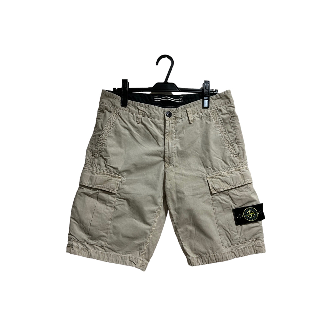 STONE ISLAND(ストーンアイランド)のstone island cargo short pant 19ss メンズのパンツ(ワークパンツ/カーゴパンツ)の商品写真