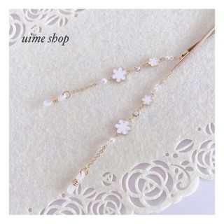 【金属アレルギー対応】お花チャーム＆SWAROVSKIのメガネチェーン(その他)