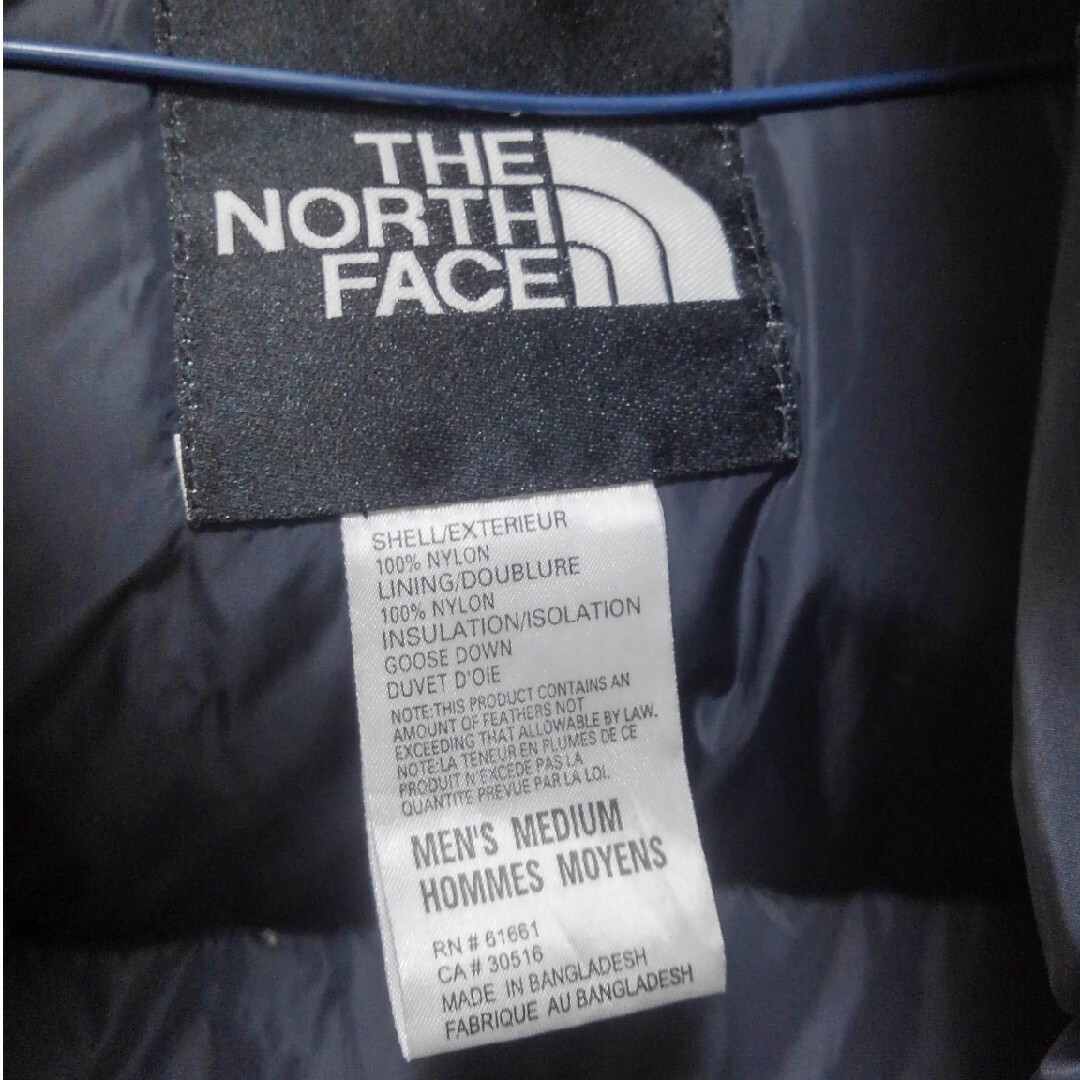 THE NORTH FACE(ザノースフェイス)のUSA規格　ノースフェイス　ヌプシダウンジャケット　レッドM　700fill メンズのジャケット/アウター(ダウンジャケット)の商品写真