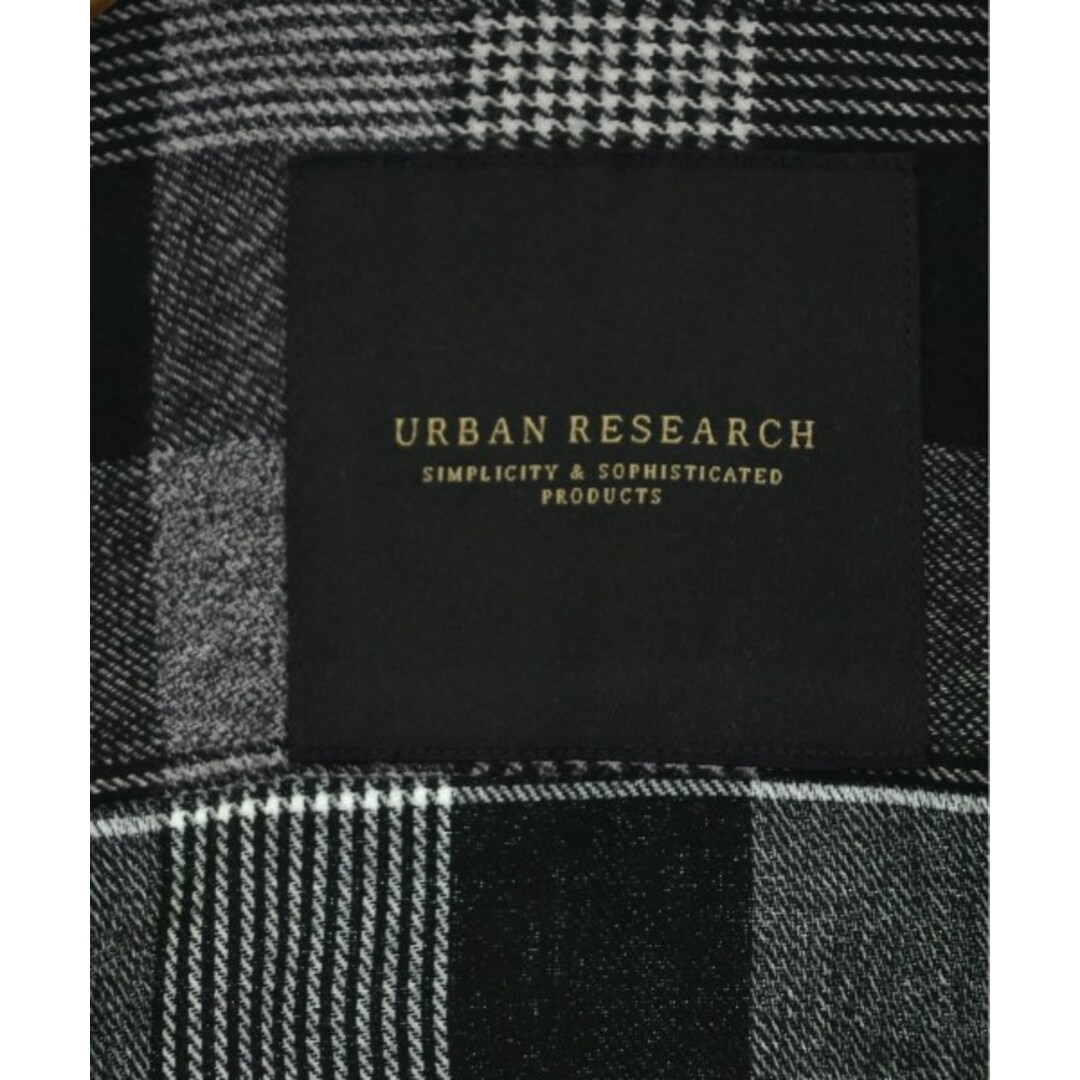 URBAN RESEARCH(アーバンリサーチ)のURBAN RESEARCH カジュアルシャツ M グレーx黒x白(チェック) 【古着】【中古】 メンズのトップス(シャツ)の商品写真