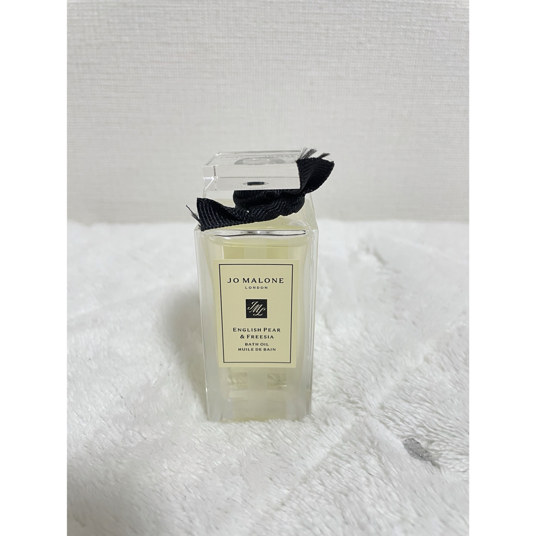 Jo Malone(ジョーマローン)のJo MALONEバスオイル コスメ/美容のボディケア(入浴剤/バスソルト)の商品写真