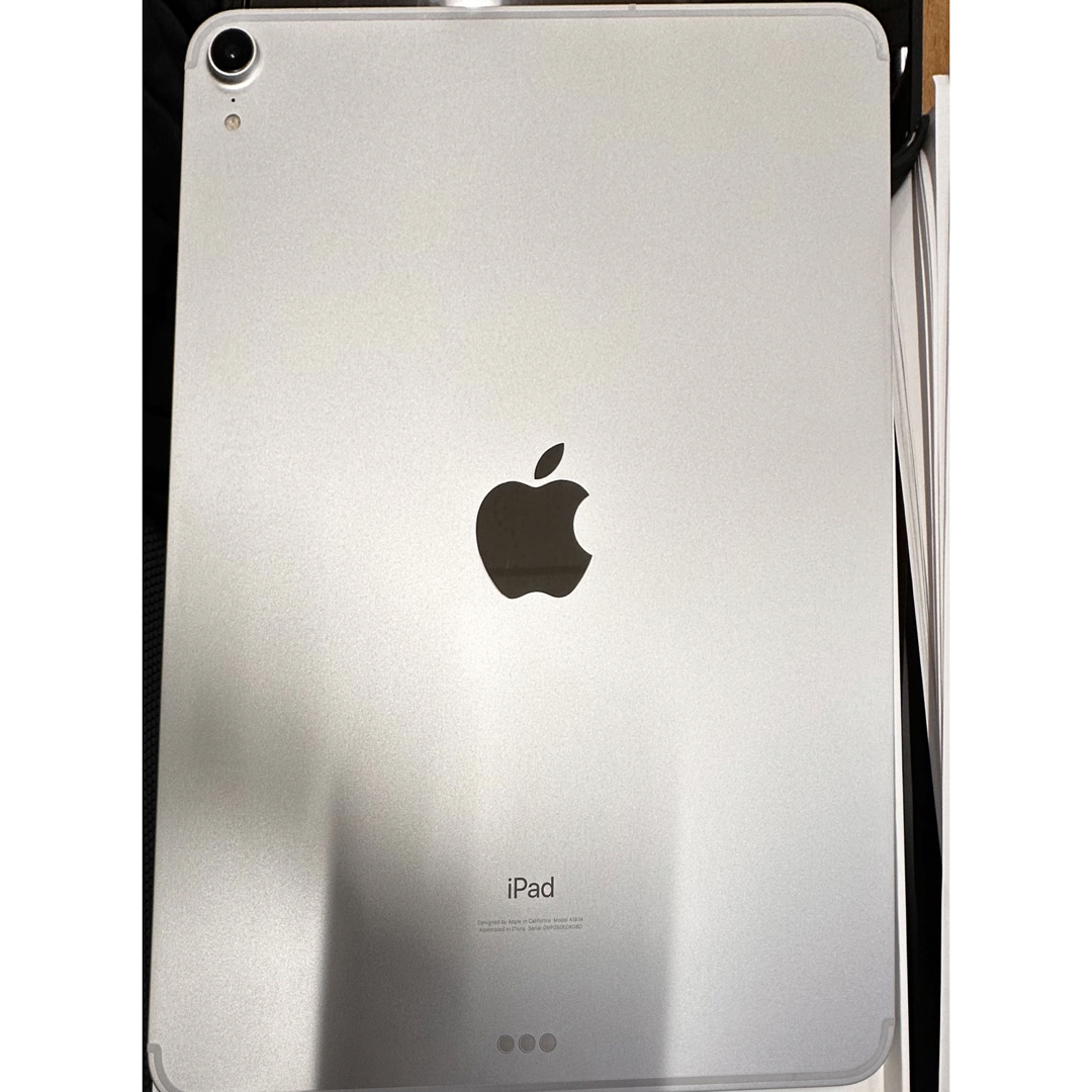 MU172J/A apple ipad pro 11インチ　Cellular