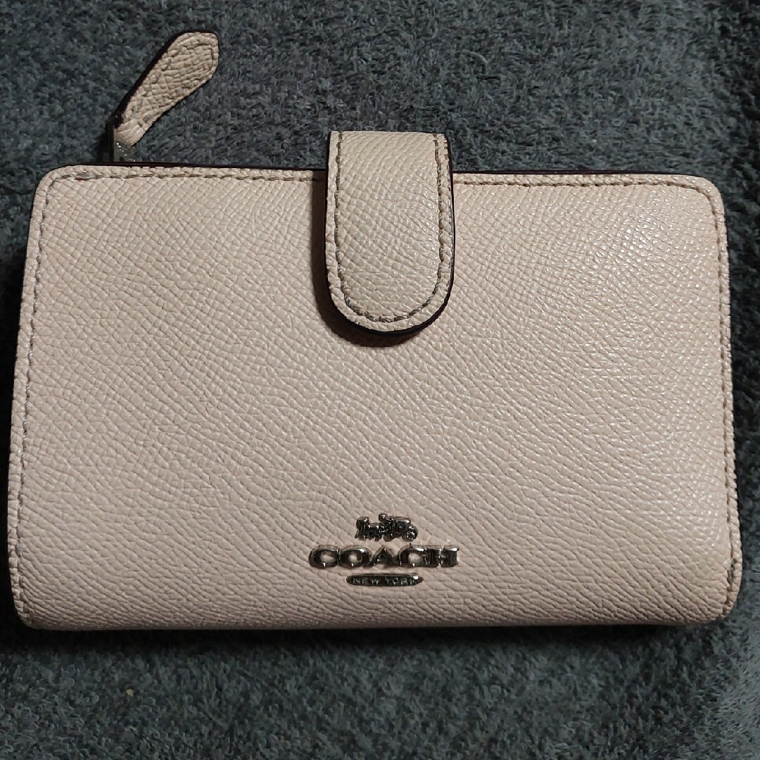 COACH(コーチ)の激安！コーチ　COACH　折りたたみ財布　ピンク レディースのファッション小物(財布)の商品写真