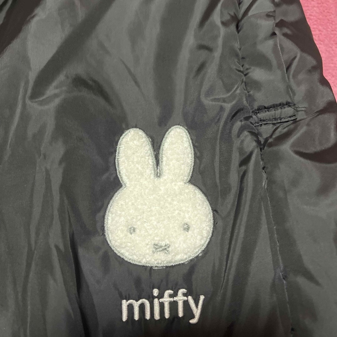 miffy(ミッフィー)のミッフィー　抱っこ紐ケープ キッズ/ベビー/マタニティの外出/移動用品(抱っこひも/おんぶひも)の商品写真