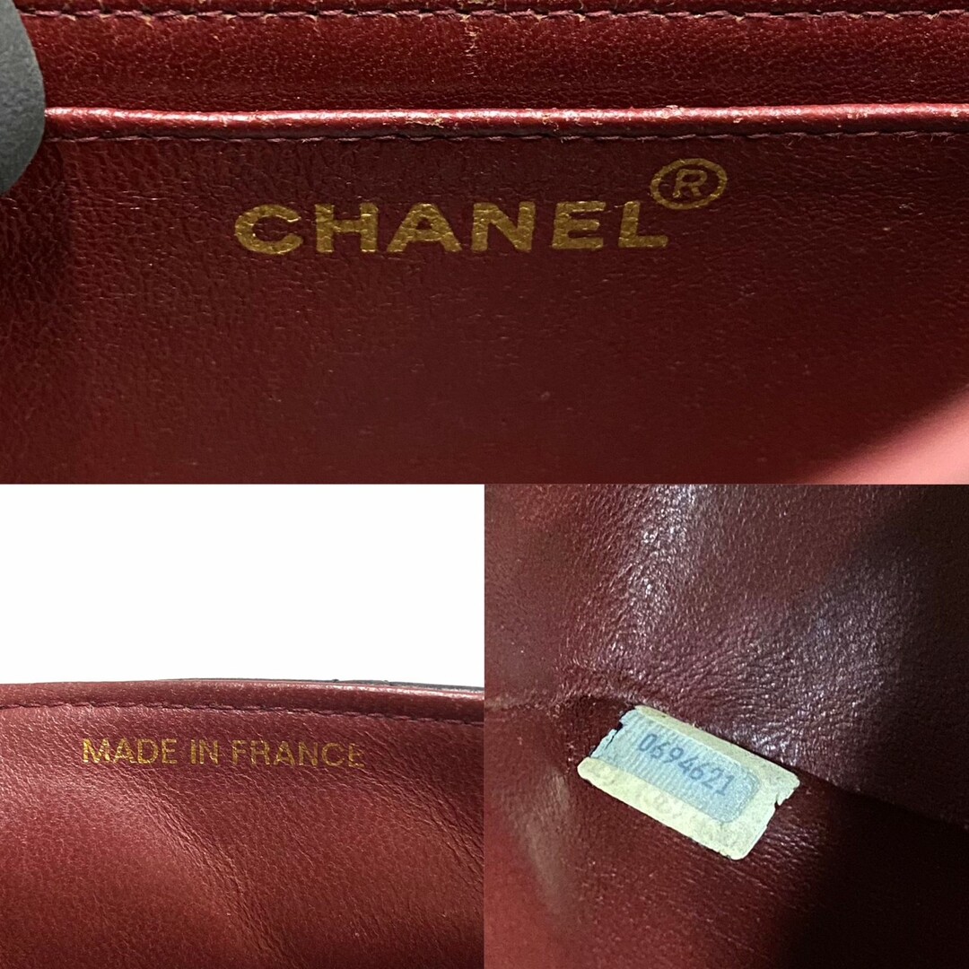 CHANEL(シャネル)の極 美品 シール有 0番台 CHANEL シャネル マトラッセ ココマーク ラムスキン レザー 本革 ミニ ハンドバッグ ブラック 黒 01041 レディースのバッグ(ハンドバッグ)の商品写真