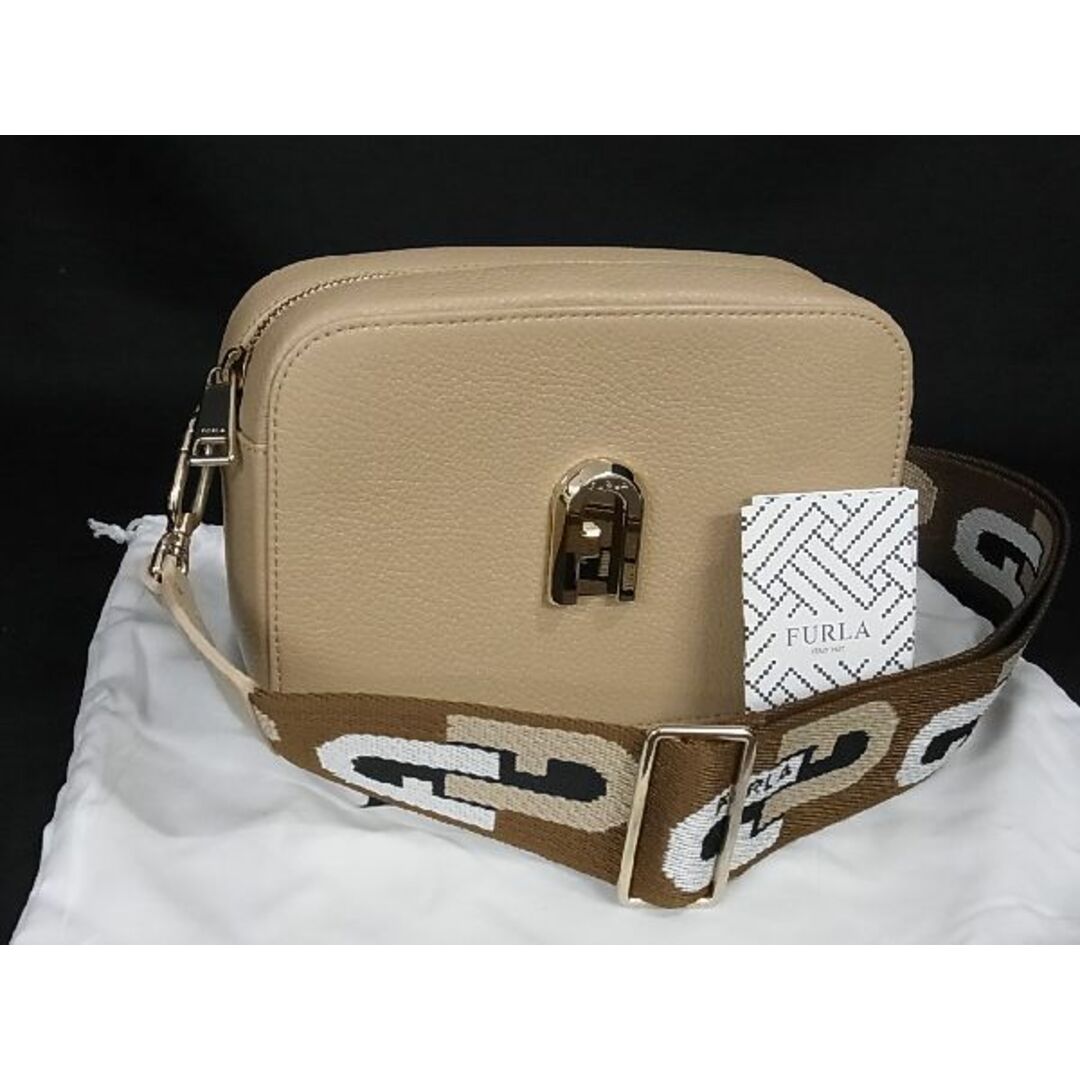 Furla - □新品□未使用□ FURLA フルラ スリークミニ レザー クロス