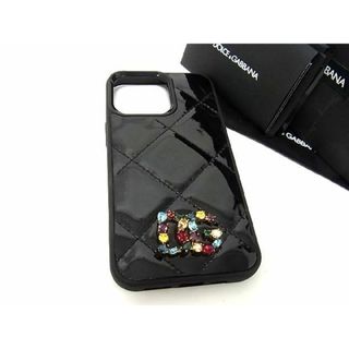 ドルチェアンドガッバーナ(DOLCE&GABBANA)の■新品同様■ DOLCE＆GABBANA ドルチェ&amp;ガッバーナ パテントレザー ラインストーン iPhone 13 対応 アイフォンケース ブラック系 BE5333 (ビジネスバッグ)