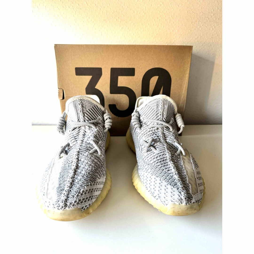 YEEZY BOOST 350   V2  CLOUD WHITE