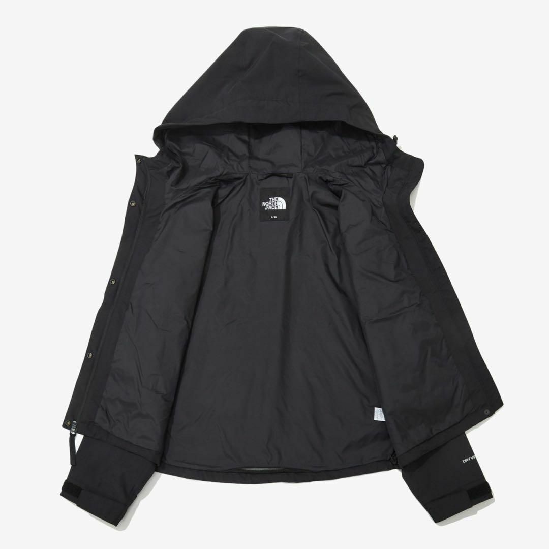 THE NORTH FACE(ザノースフェイス)の新品未使用　海外限定　ノースフェイス　マウンテンパーカー　レディース　M 黒 レディースのジャケット/アウター(ナイロンジャケット)の商品写真