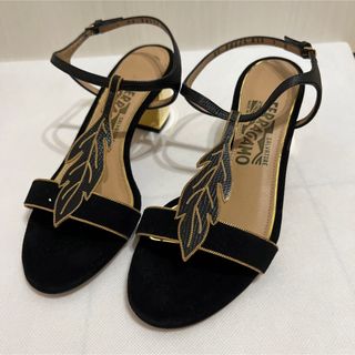 サルヴァトーレフェラガモ(Salvatore Ferragamo)のフェラガモ FERRAGAMO サンダル DY74276 A55(サンダル)