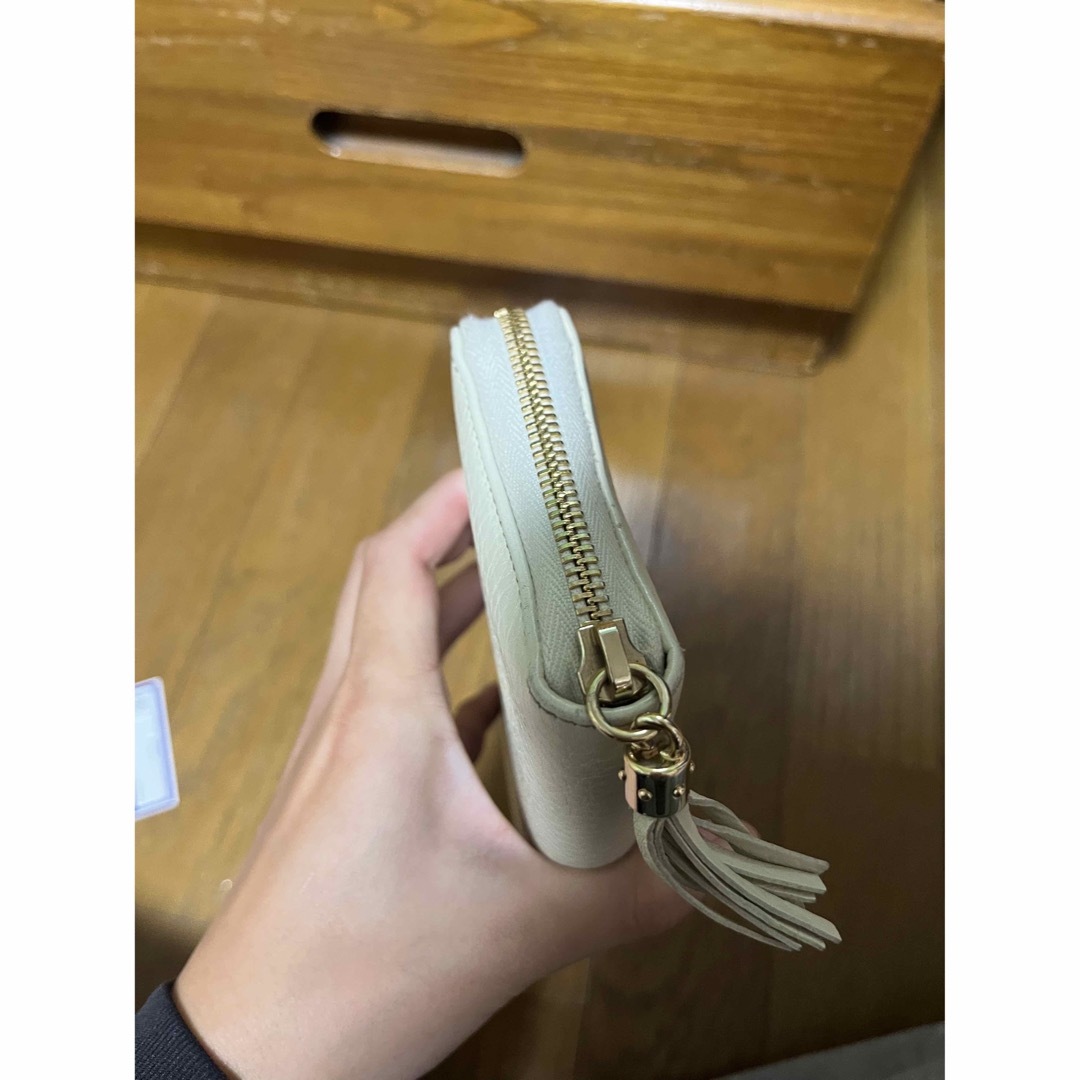 Gucci(グッチ)のGUCCI 長財布　アイボリー レディースのファッション小物(財布)の商品写真