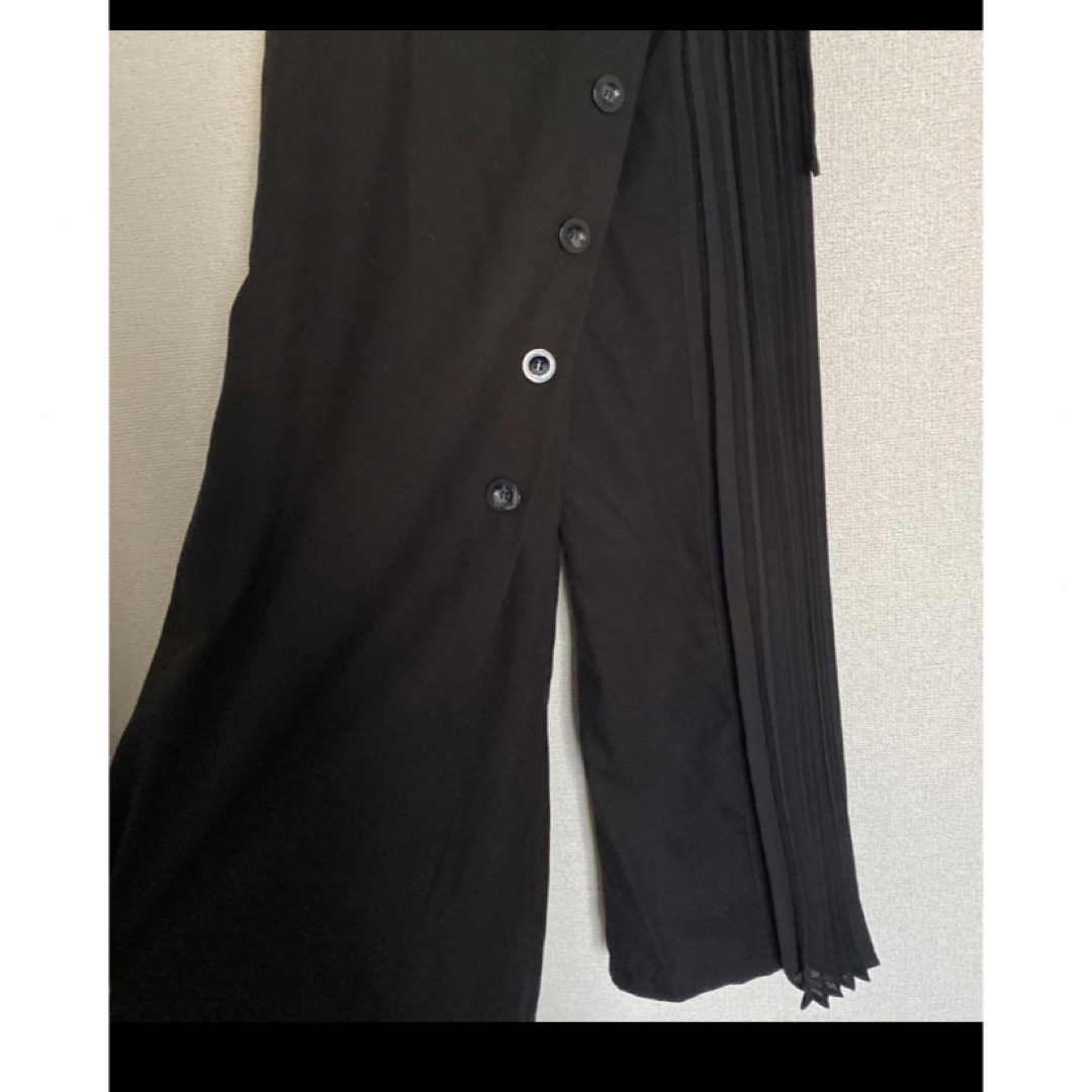 AZUL by moussy(アズールバイマウジー)の♠︎AZUL アズールスカート見えワイドパンツ レディースのパンツ(カジュアルパンツ)の商品写真