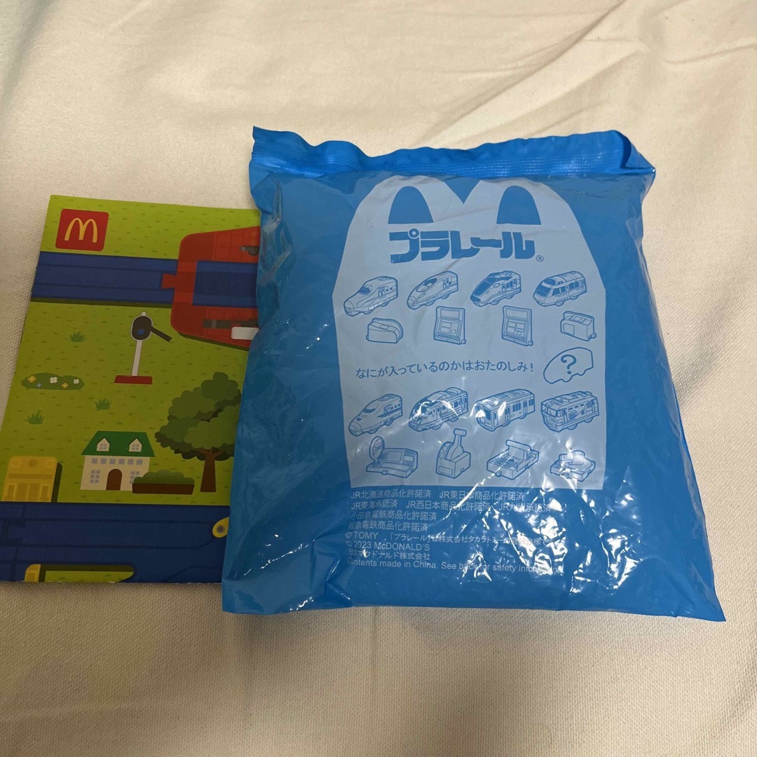 マクドナルド(マクドナルド)の【新品】ハッピーセット　プラレール　ソニック キッズ/ベビー/マタニティのおもちゃ(電車のおもちゃ/車)の商品写真