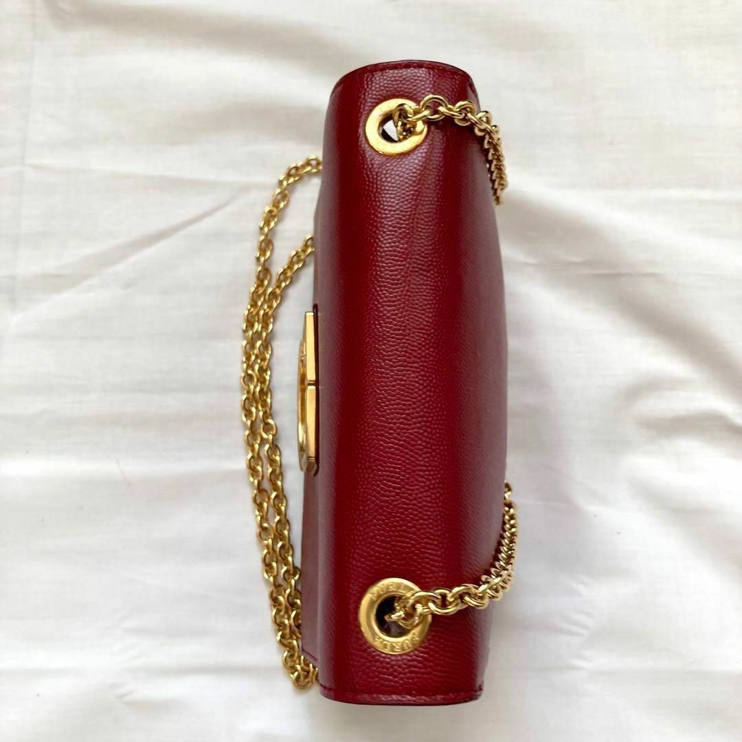 ✨美品✨希少 FURLA フルラ ショルダーバッグ　レザー　朱色　エンブレム