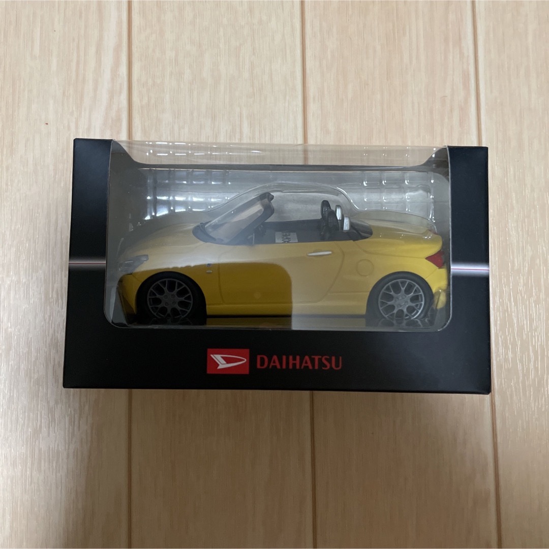 ダイハツ(ダイハツ)のダイハツ コペン　gr sport イエロー　プルバックカー エンタメ/ホビーのおもちゃ/ぬいぐるみ(ミニカー)の商品写真