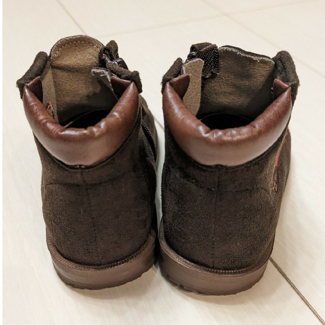 familiar(ファミリア)のファミリア　familiar　スニーカー　ブーツ　靴　ハイカット　14.5cm キッズ/ベビー/マタニティのベビー靴/シューズ(~14cm)(ブーツ)の商品写真