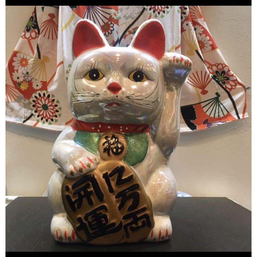 ビンテージ 招き猫☆古民家 貯金箱 工芸 招福 商売繁盛 吉祥 縁起 骨董