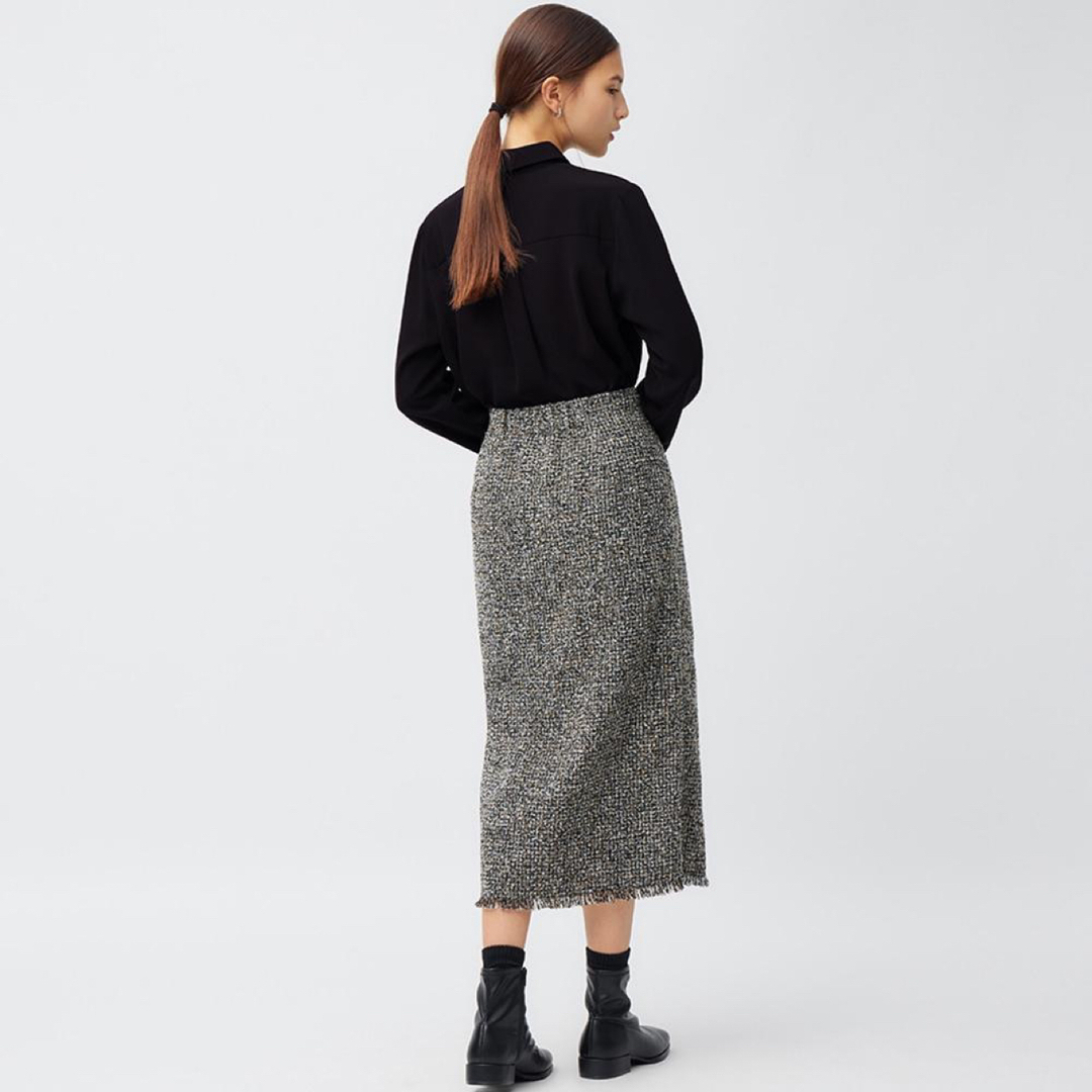 GU(ジーユー)の【新品】GU ジーユー　ツイーディミディスカート　ブラック　M レディースのスカート(ロングスカート)の商品写真