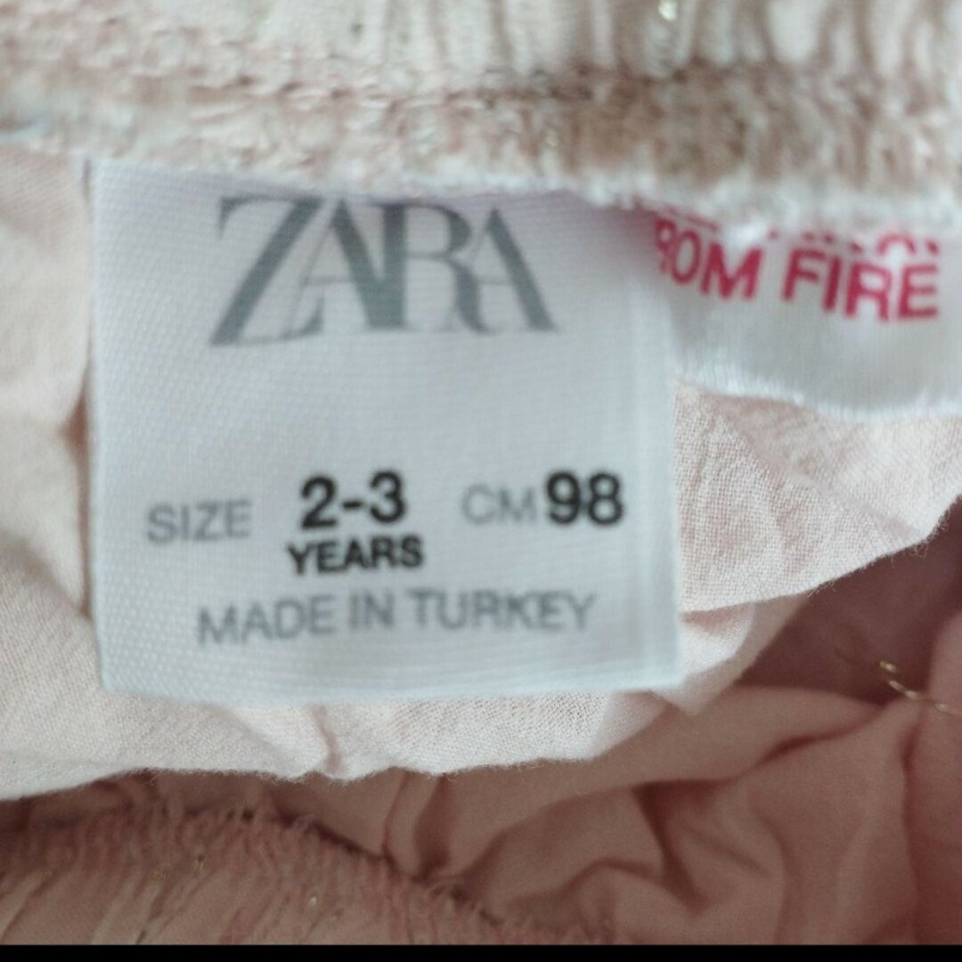 ZARA KIDS(ザラキッズ)のZARA　秋冬　スカート キッズ/ベビー/マタニティのキッズ服女の子用(90cm~)(スカート)の商品写真