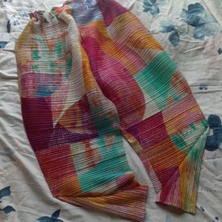 PLEATS PLEASE ISSEY MIYAKE(サルエルパンツ)のフリマアイテム一覧 PLEATS PLEASE ISSEY MIYAKE(サルエルパンツ)のフリマアイテム一覧