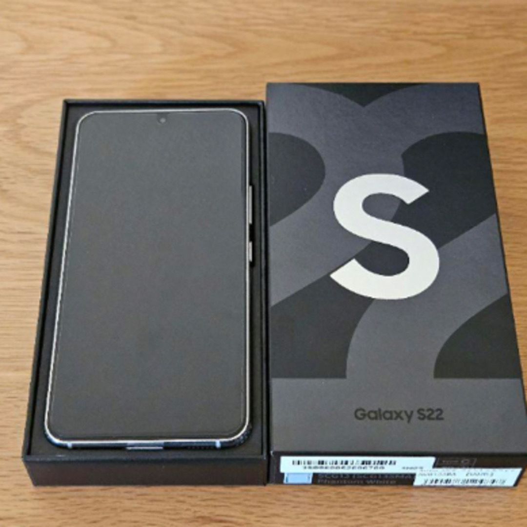 Galaxy S22 ファントムホワイト 256 GB SIMフリー au版顔指紋認証スマートフォン特徴