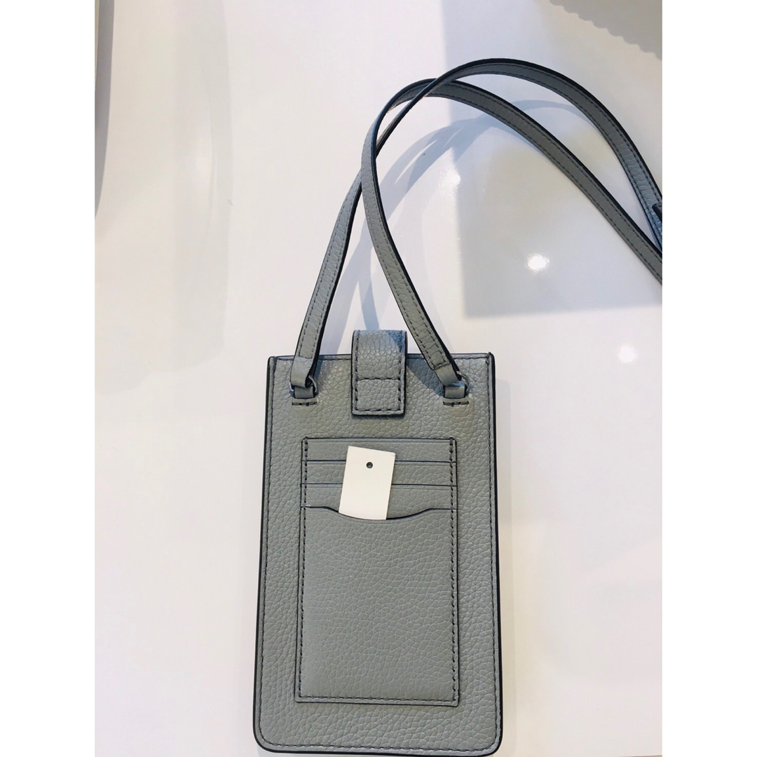 MARC JACOBS マークジェイコブス スマホショルダー ロックグレー