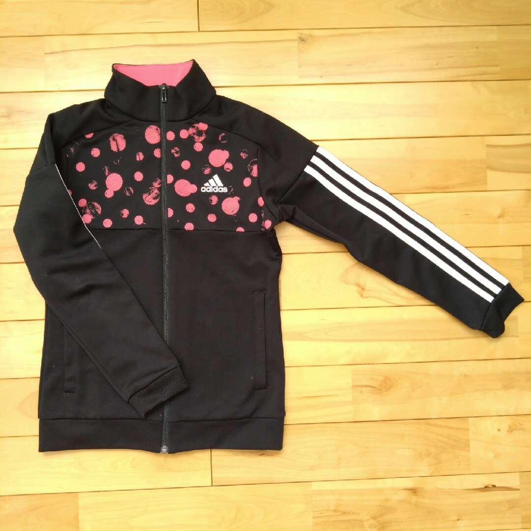 adidas(アディダス)の子供スポーツウェア 150cm キッズ/ベビー/マタニティのキッズ服女の子用(90cm~)(ジャケット/上着)の商品写真