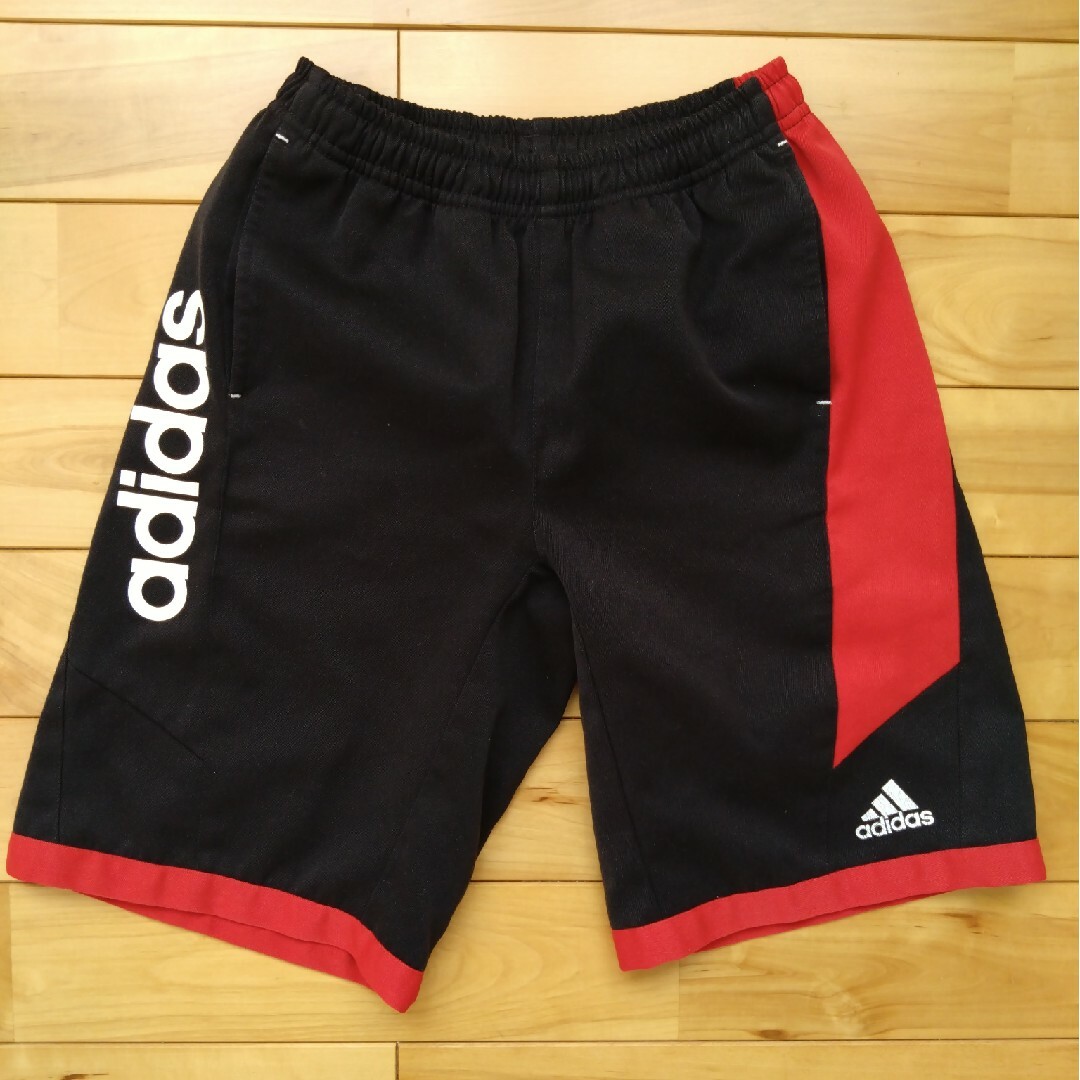 adidas(アディダス)の子供スポーツウェア 150cm キッズ/ベビー/マタニティのキッズ服女の子用(90cm~)(ジャケット/上着)の商品写真