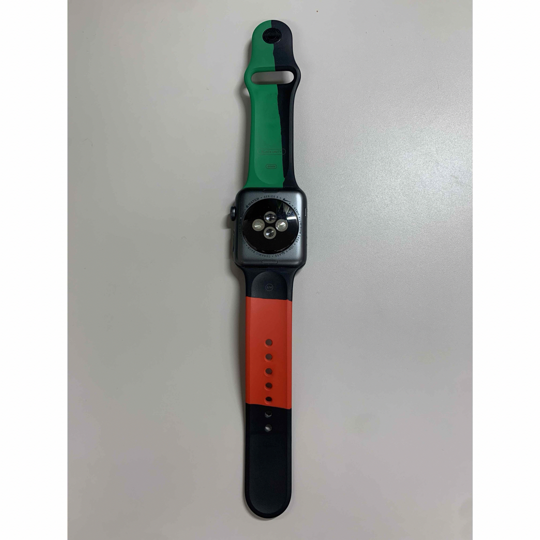 Apple Watch(アップルウォッチ)のApple Watch 3 Nike+ GPS+Cellularモデル 42mm メンズの時計(腕時計(デジタル))の商品写真