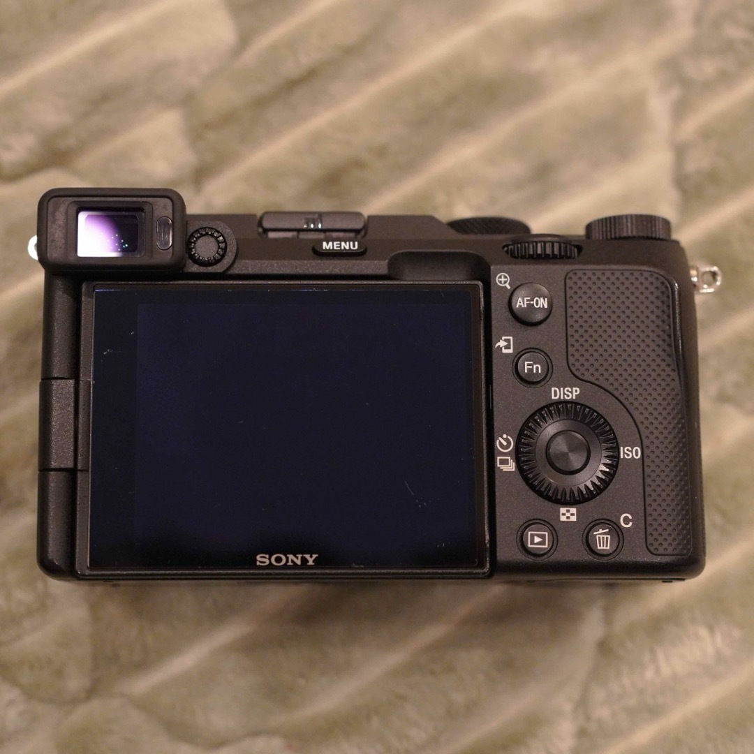 SONY(ソニー)の【美品】SONY α7C ボディ シャッター3,100回 ILCE-7Cブラック スマホ/家電/カメラのカメラ(ミラーレス一眼)の商品写真