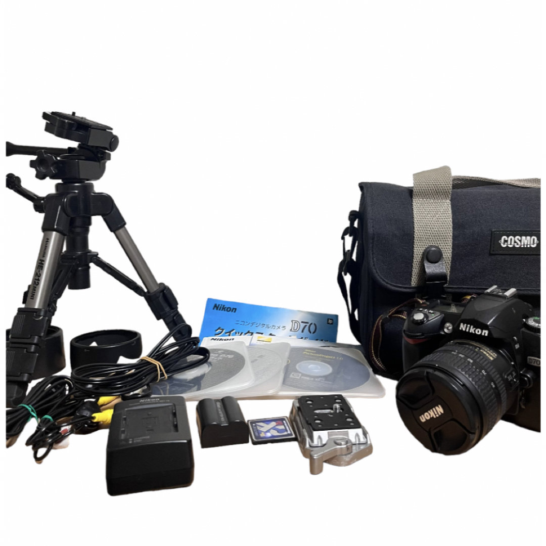 まとめ売り　デジタル一眼レフカメラ：Nikon  D70  レンズ、三脚　バッグ