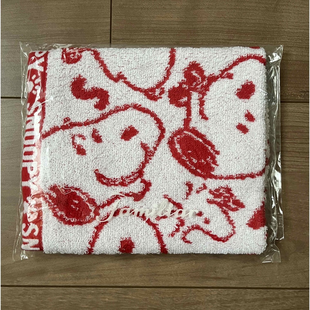 SNOOPY(スヌーピー)のスヌーピー　タオル エンタメ/ホビーのおもちゃ/ぬいぐるみ(キャラクターグッズ)の商品写真