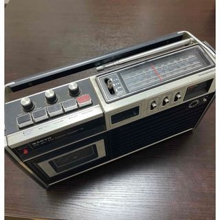 サンヨー(SANYO)の【ジャンク品】SANYO サンヨー ラジカセ MR-4122(ラジオ)