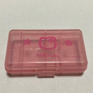 サンリオ(サンリオ)の平成レトロ　Hello kitty 1997年製　ミニサイズ　プラスチックケース(キャラクターグッズ)