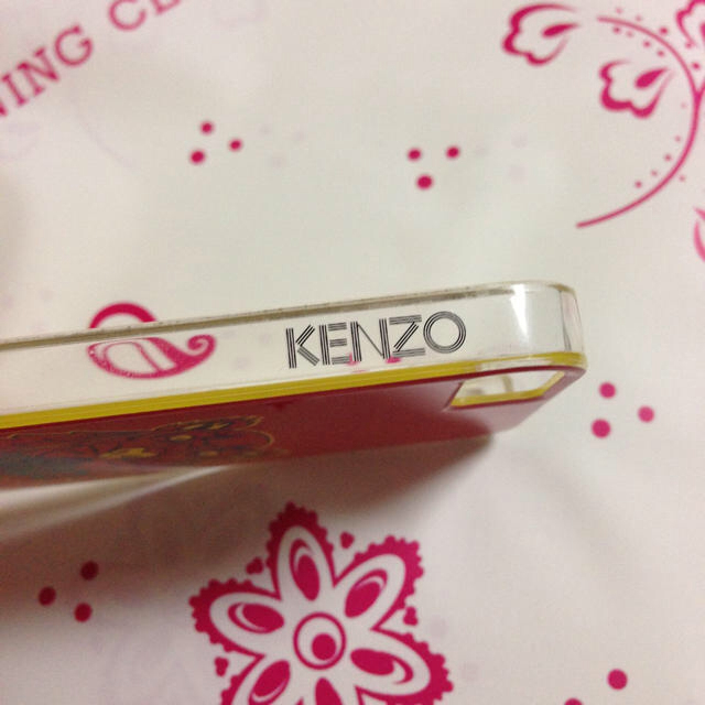 KENZO(ケンゾー)のKENZOiPhone5ケース★ スマホ/家電/カメラのスマホアクセサリー(モバイルケース/カバー)の商品写真