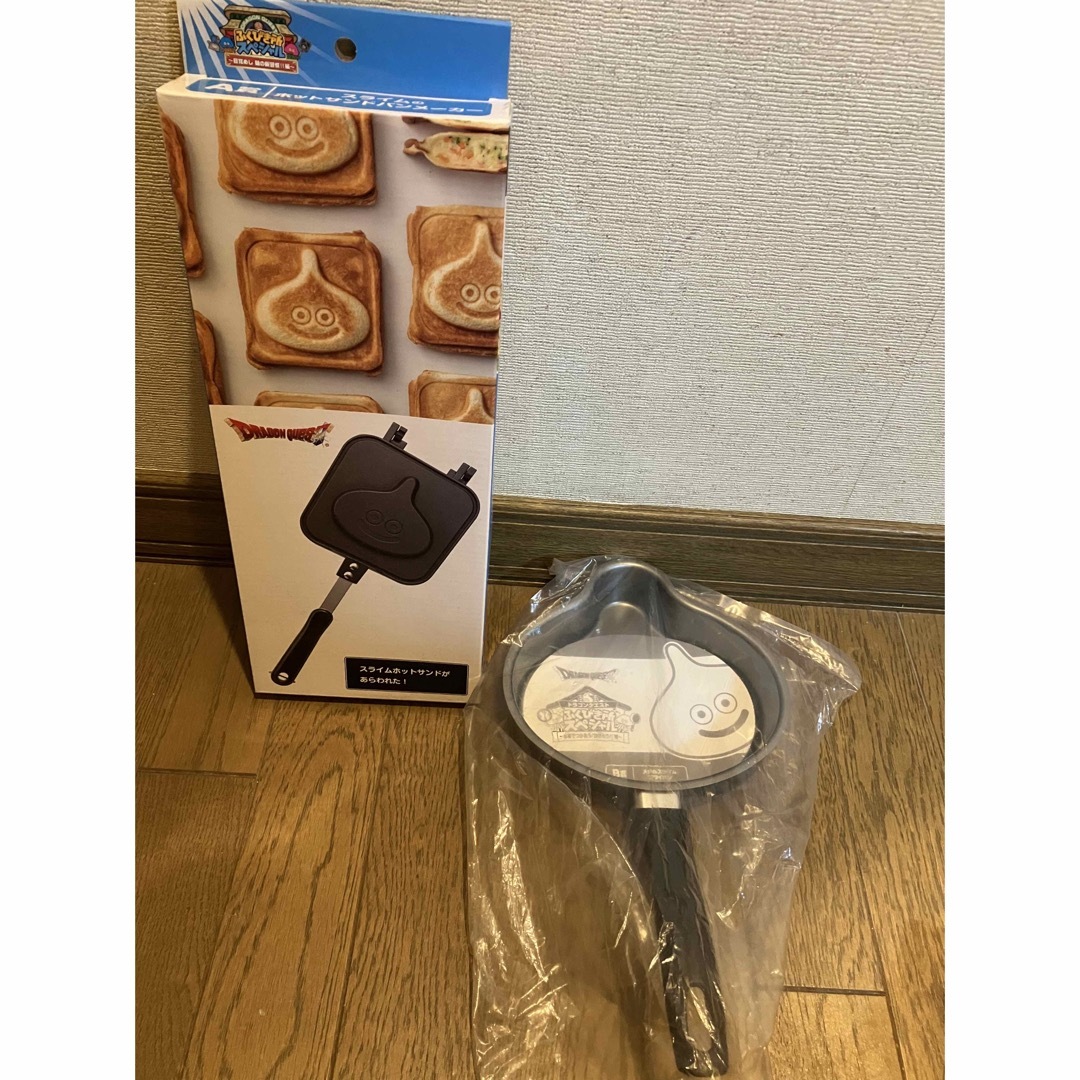 ドラゴンクエスト スライムのホットサンドメーカーとスライムの