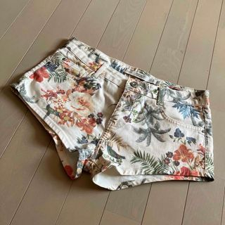 ザラ(ZARA)の【ZARA】ショートパンツ(ショートパンツ)